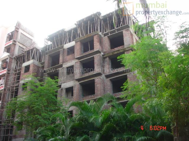 Flat on rent in Shubham, Kandivali West