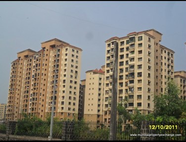 1029 Main - Palm Court Complex, Malad West