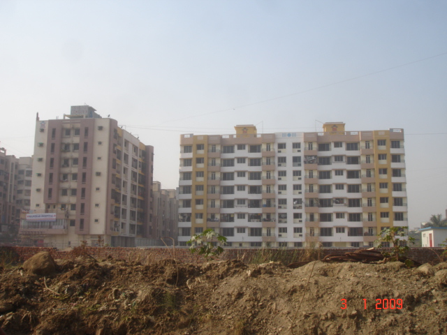Flat on rent in Sanghvi Complex, Mira Road