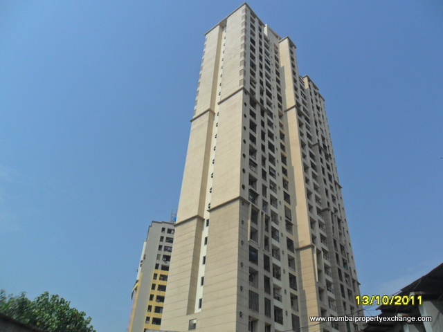 Flat on rent in Agarwal Trinity Tower, Malad West