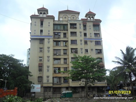 Blue Bell Apartment by Kukreja Construction Co.