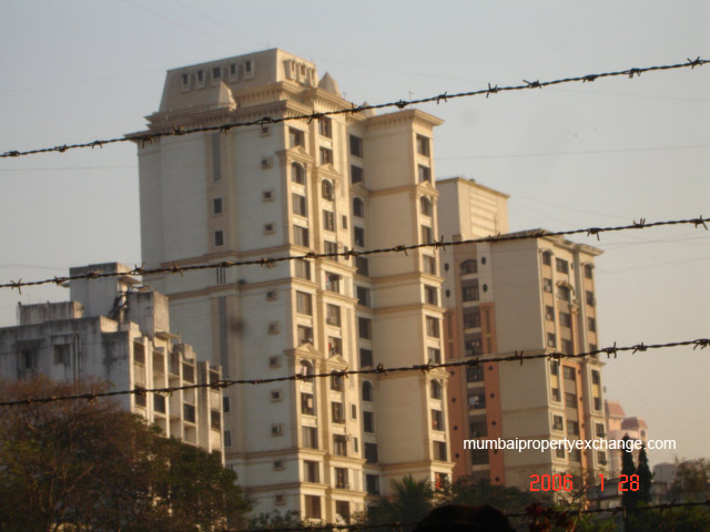 Flat on rent in Ganga Tower II, Chembur
