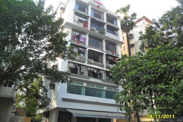 Flat on rent in Arihant, Vile Parle West