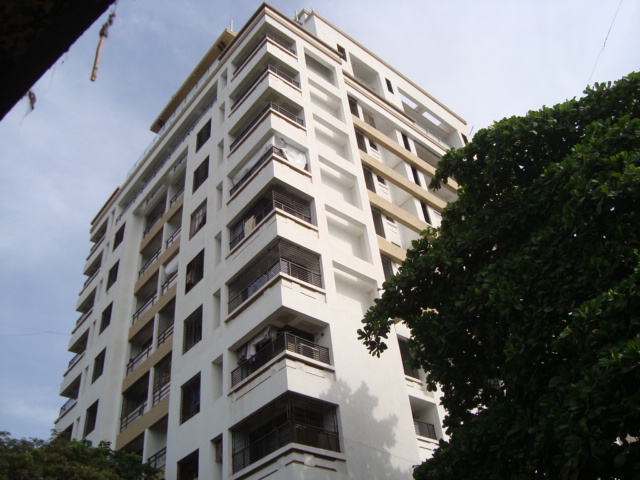 Flat on rent in Minal Towers, Andheri East