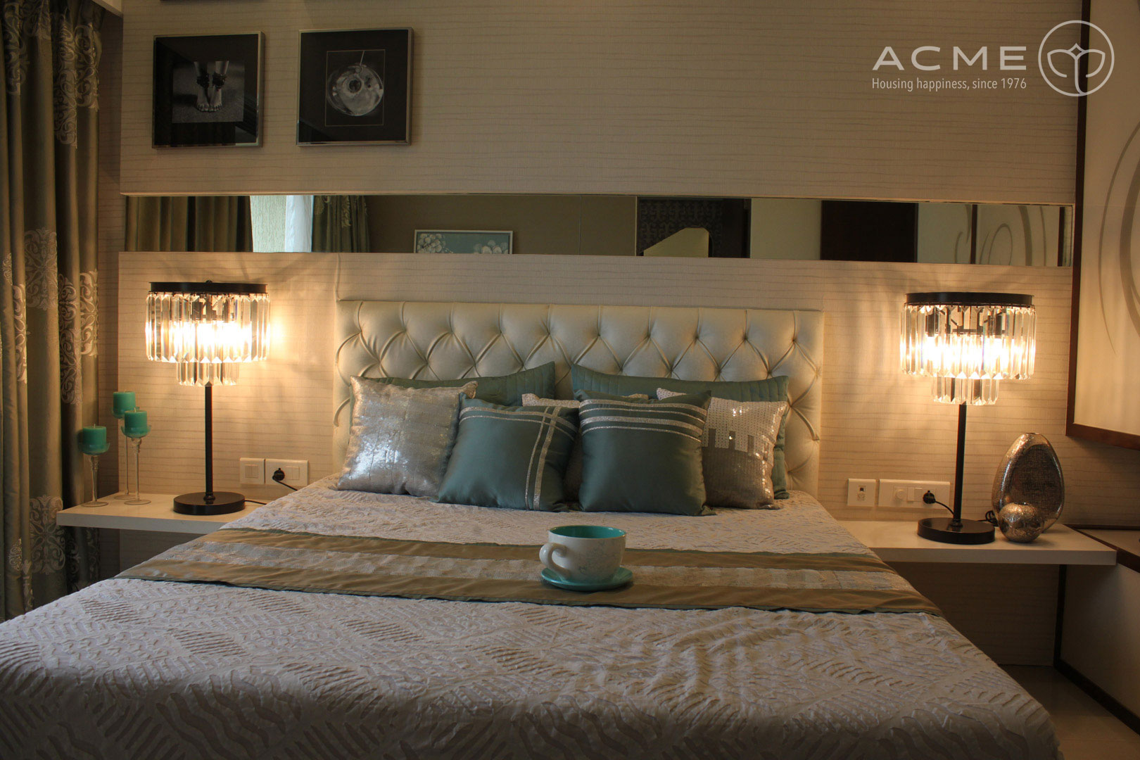 Acme Ozone Show Flat Image-3