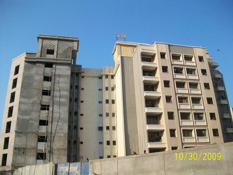 Flat on rent in Bhanushanti, Goregaon East