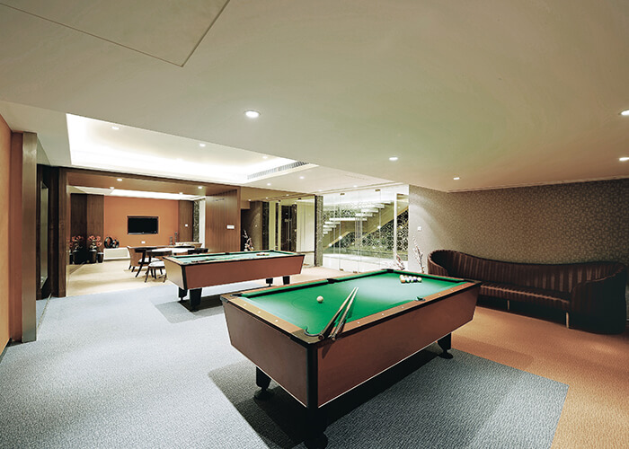 Hills Pristine Indoor Games