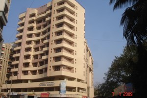 Green Court, Andheri West by Lashkaria Group