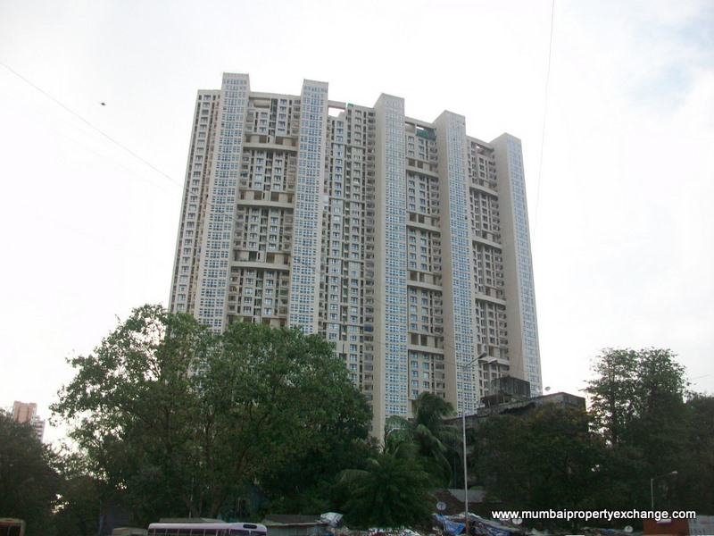 Planet Godrej, Mahalaxmi by Godrej Properties