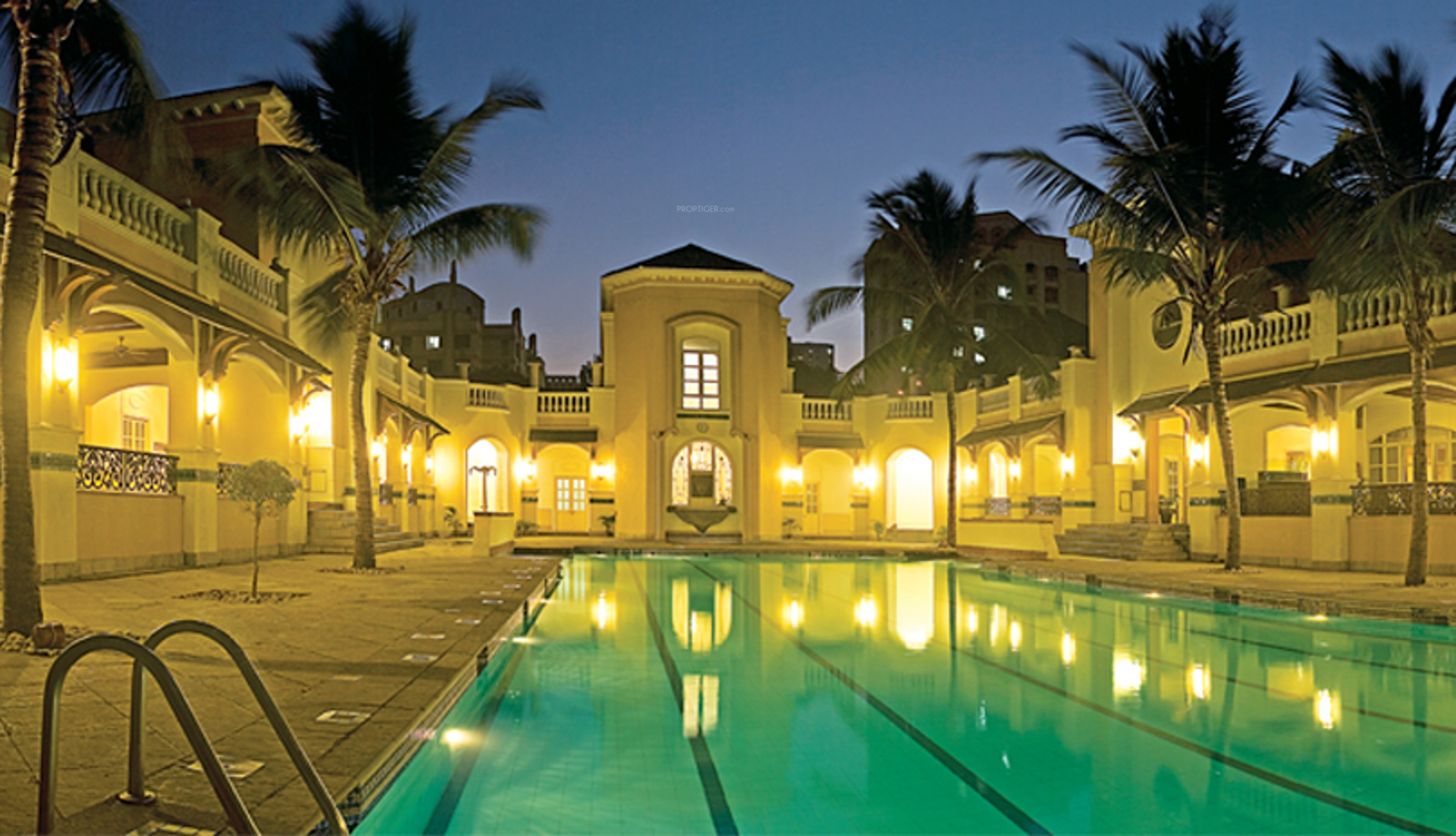 Hiranandani Estates Swimming Pool