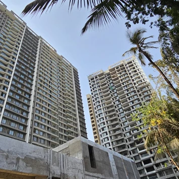  in Kalpataru Magnus, Bandra East