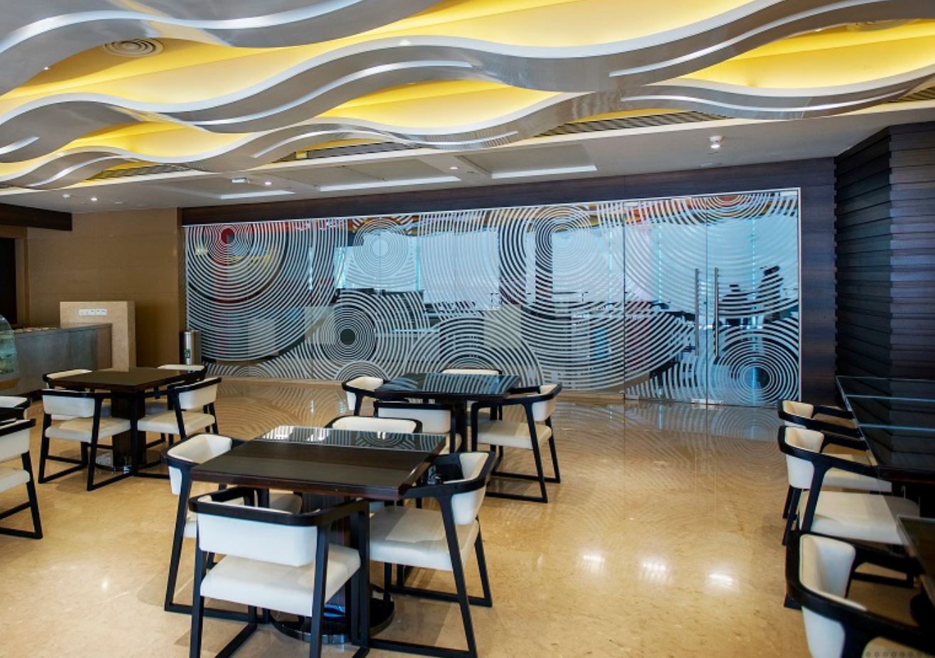 K Raheja Vivarea Restaurant