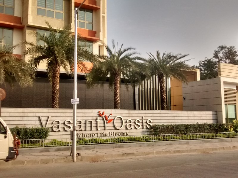 Sheth Vasant Oasis Danica Entrance