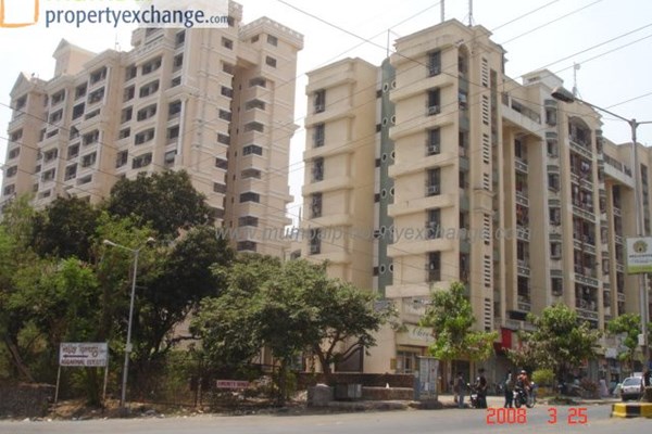 Flat on rent in Cosmos Heritage, Thane West