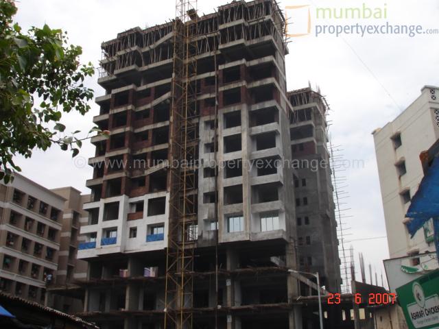 Flat on rent in Galaxy Royale, Malad West