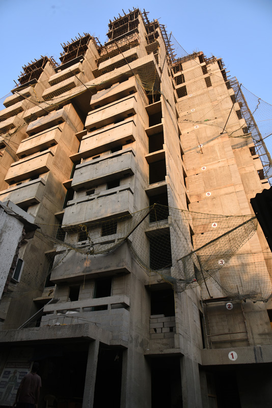 Flat on rent in Prabhat Darshan, Bandra East