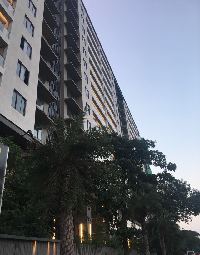 Flat on rent in Rustomjee Elements Ignis, Juhu