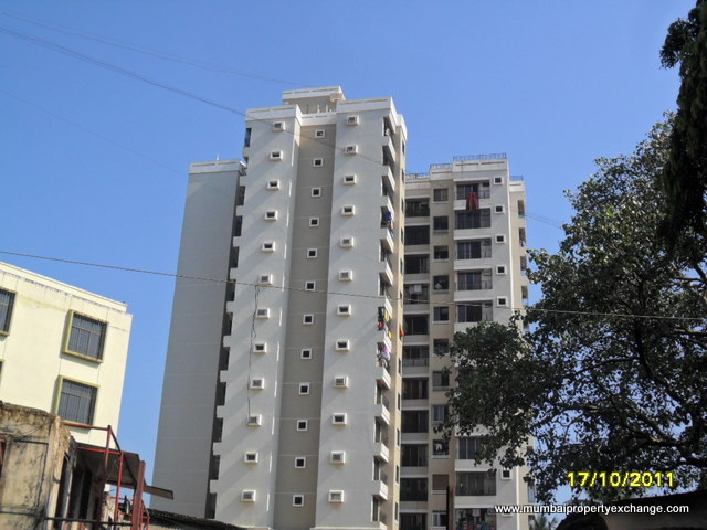Flat on rent in Bali Shelters, Malad West