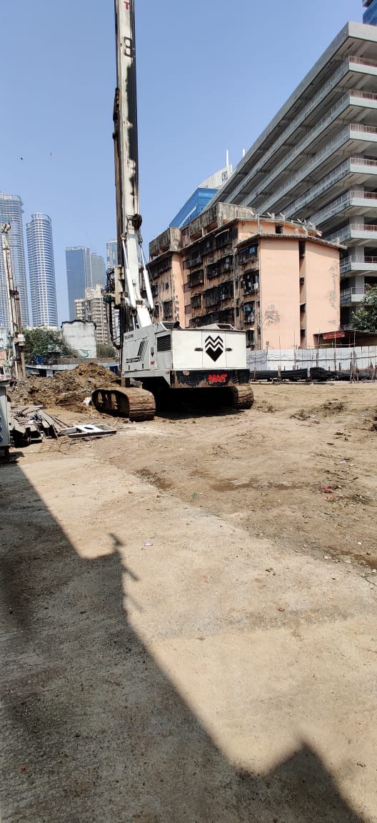 27198 Oth Construction Progress For Lodha Vista ( Codename Great Deal )  A Week Ago Image 2 - Lodha Vista, Lower Parel