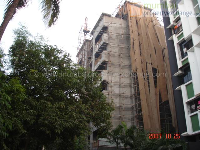 Flat on rent in Sapphire, Borivali West