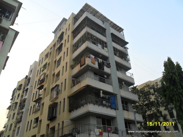 Flat on rent in Prem Mayurasan, Bandra West