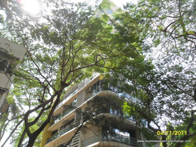 Flat on rent in Galaxy Heaven, Juhu