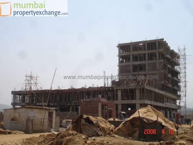 Flat on rent in Shalon Garden, Mira Road
