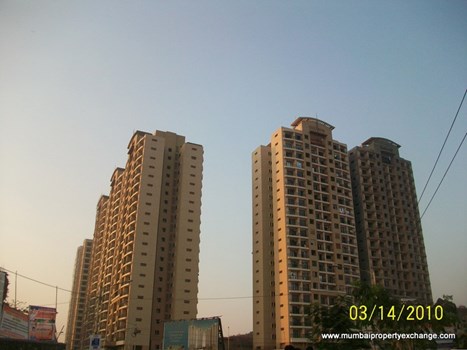 Raheja Heights by K Raheja Realty