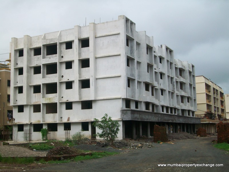 Flat on rent in Sapphire, Virar
