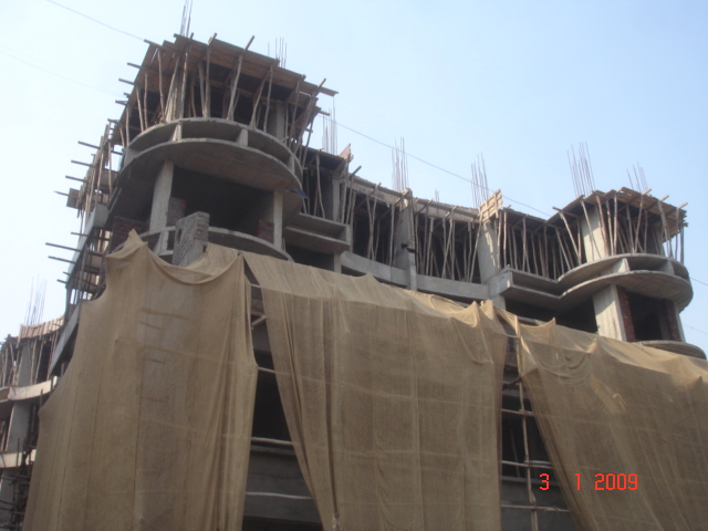 Flat on rent in Sai Anand Plaza, Mira Road