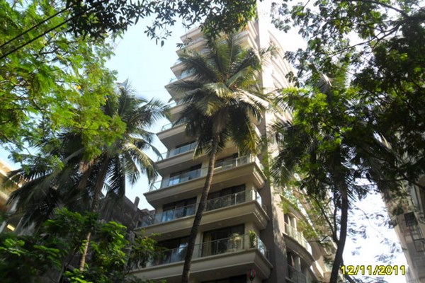 Flat on rent in Sankalpita, Khar West