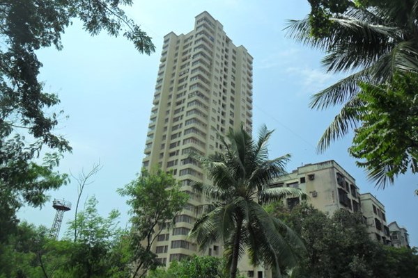 Flat on rent in Sejal Tower, Goregaon West