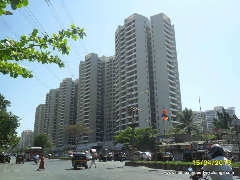Flat on rent in Orchid Suburbia, Kandivali West