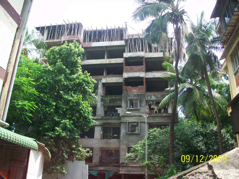 Flat on rent in Golden Jubilee Tower, Jogeshwari