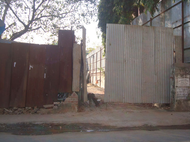 Flat on rent in Sant Sudama, Santacruz East