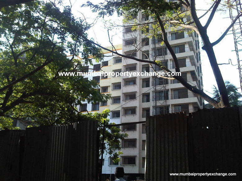 Flat / Apartment on Rent / Lease / Sale in Shiv Sharan, Chembur, Bldg