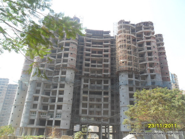 Oliva and Aok, Powai by Nahar Group