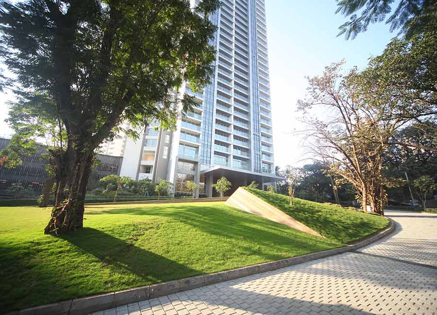 Oberoi Exquisite Entrance