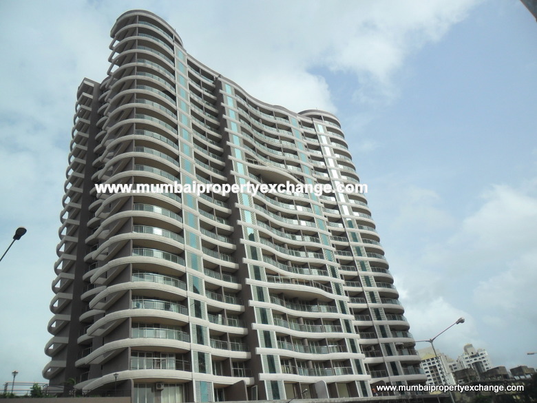 Flat on rent in Shiv Shrushti, Kandivali West