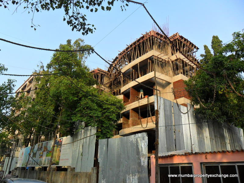 Flat on rent in Gokul Vrindavan, Kandivali West
