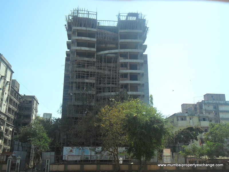 Flat on rent in Gokul Vrindavan, Kandivali West