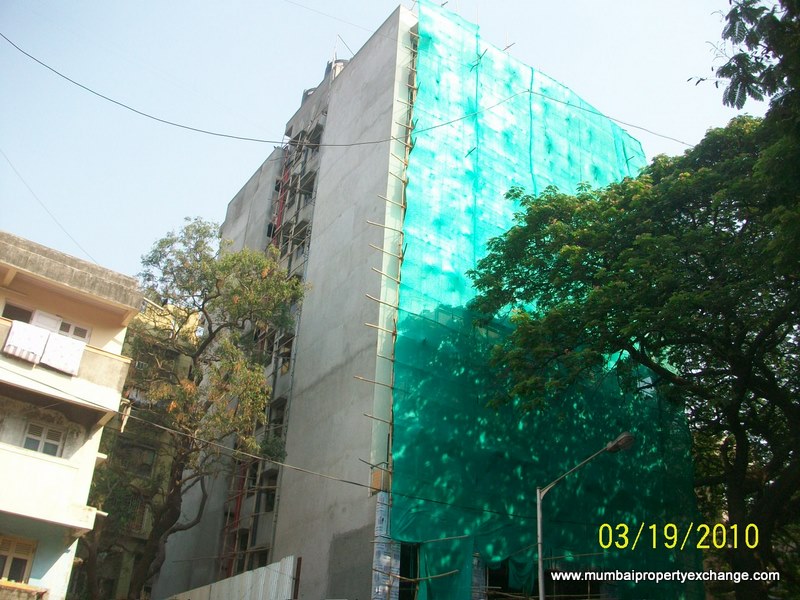 Flat on rent in Gokul Samarpan, Vile Parle East