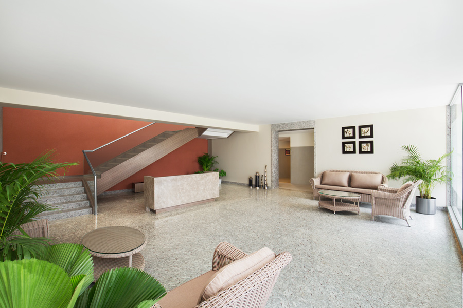 Ashford Royale Image 1