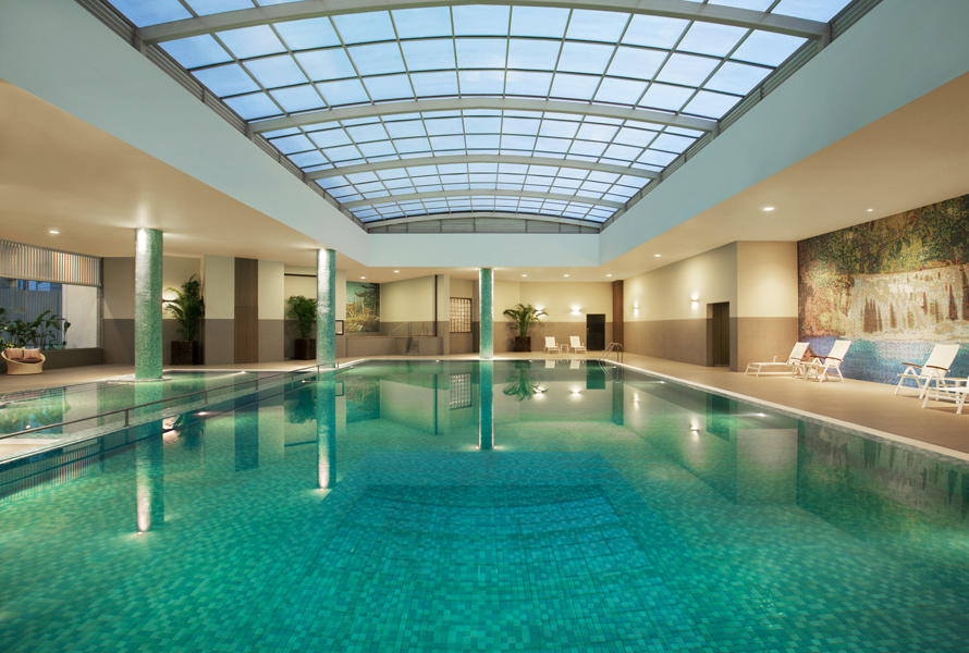 Ashford Royale Swimming Pool Image 1