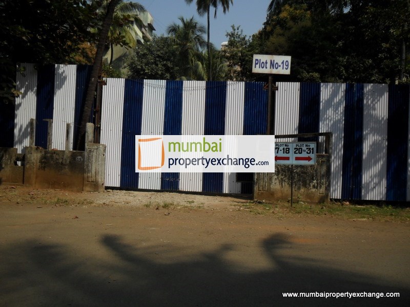 Flat on rent in Bhagtani Solitaire, Andheri West