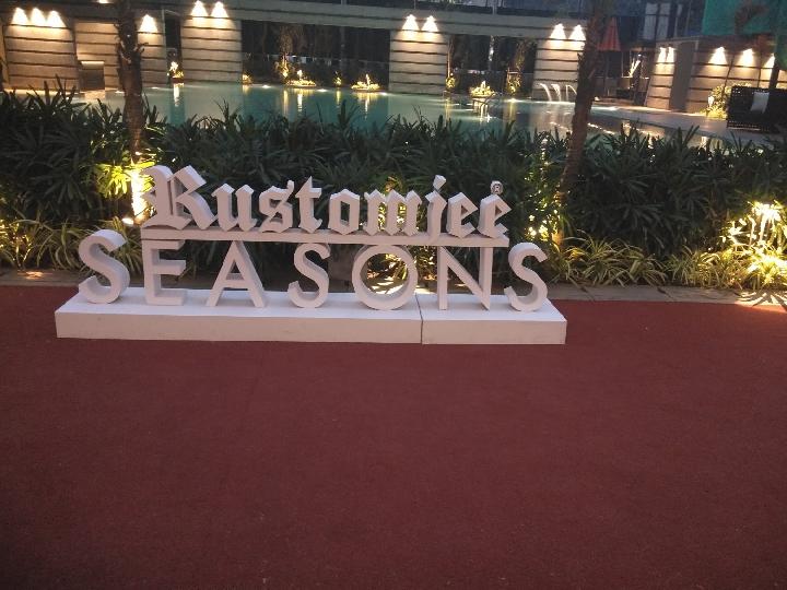 Rustomjee Seasons