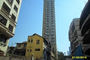 7 South Avenue, Tardeo by Chandak Group
