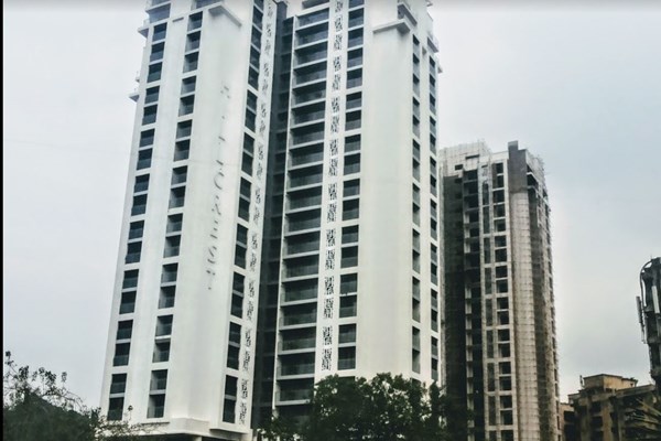 Flat for sale in Hillcrest, Andheri East