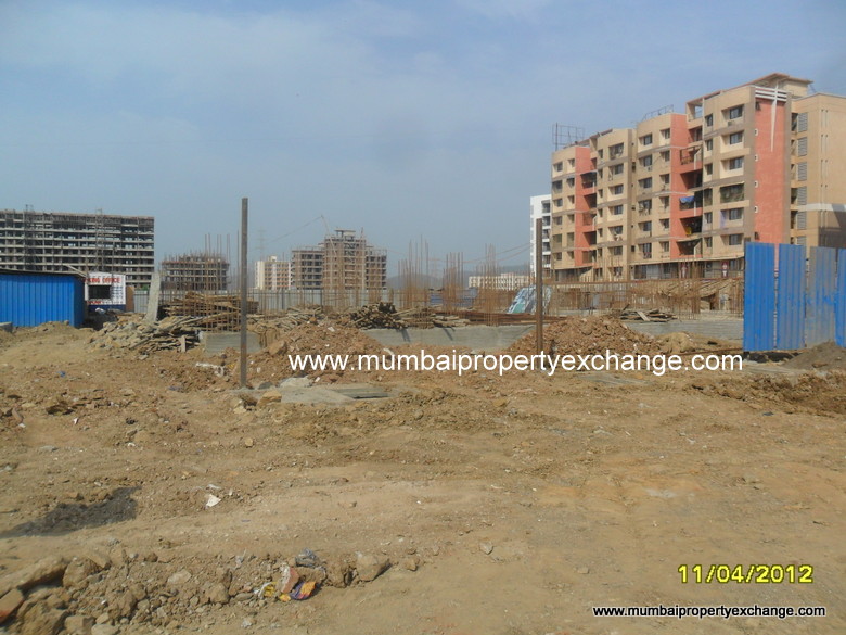 Flat on rent in Sahakar Heights, Mira Road