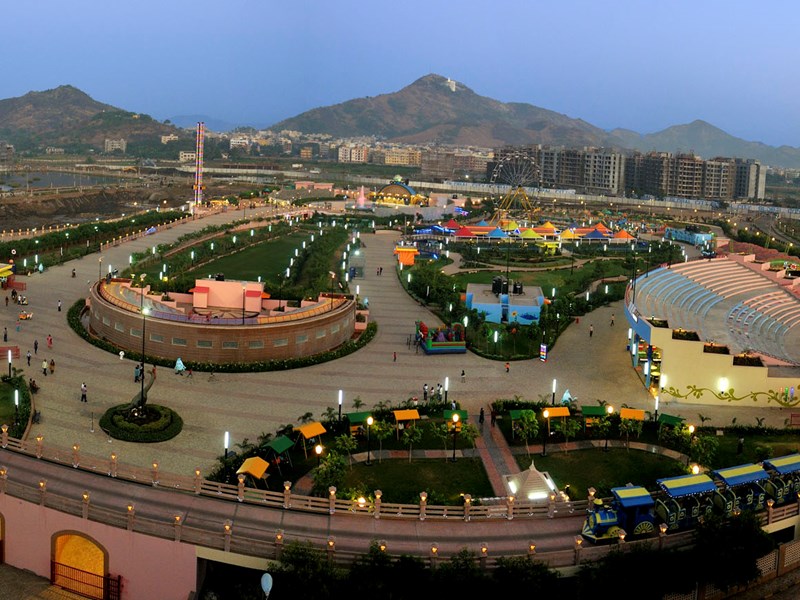 Rustomjee  Global City Park
